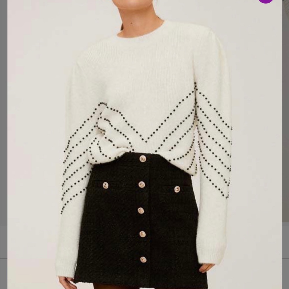White and Black Chevron Dot Glow Wool-Blend Crewneck Sweater